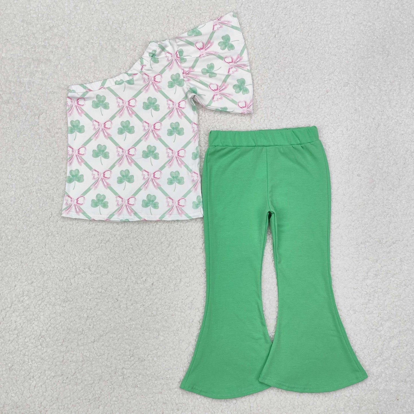 GSPO1793 Baby Girls St Patrick Quatrefoil Bows One Shoulder Top Bell Pants Clothes Set