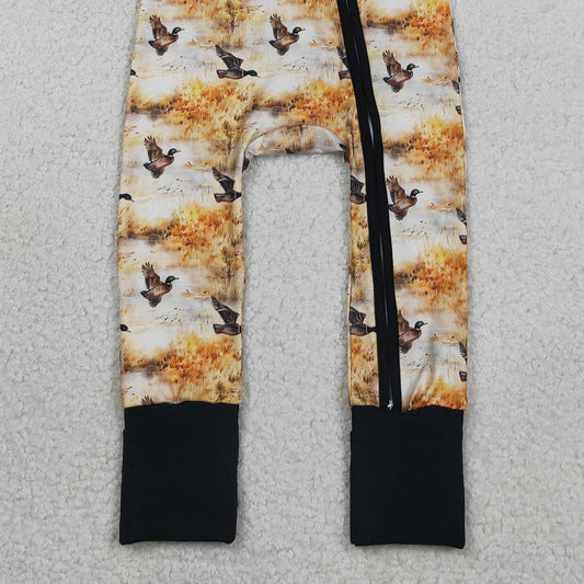 RTS LR2986 Baby Boys Ducks Hunting Two Way Zipper Convertible Rompers