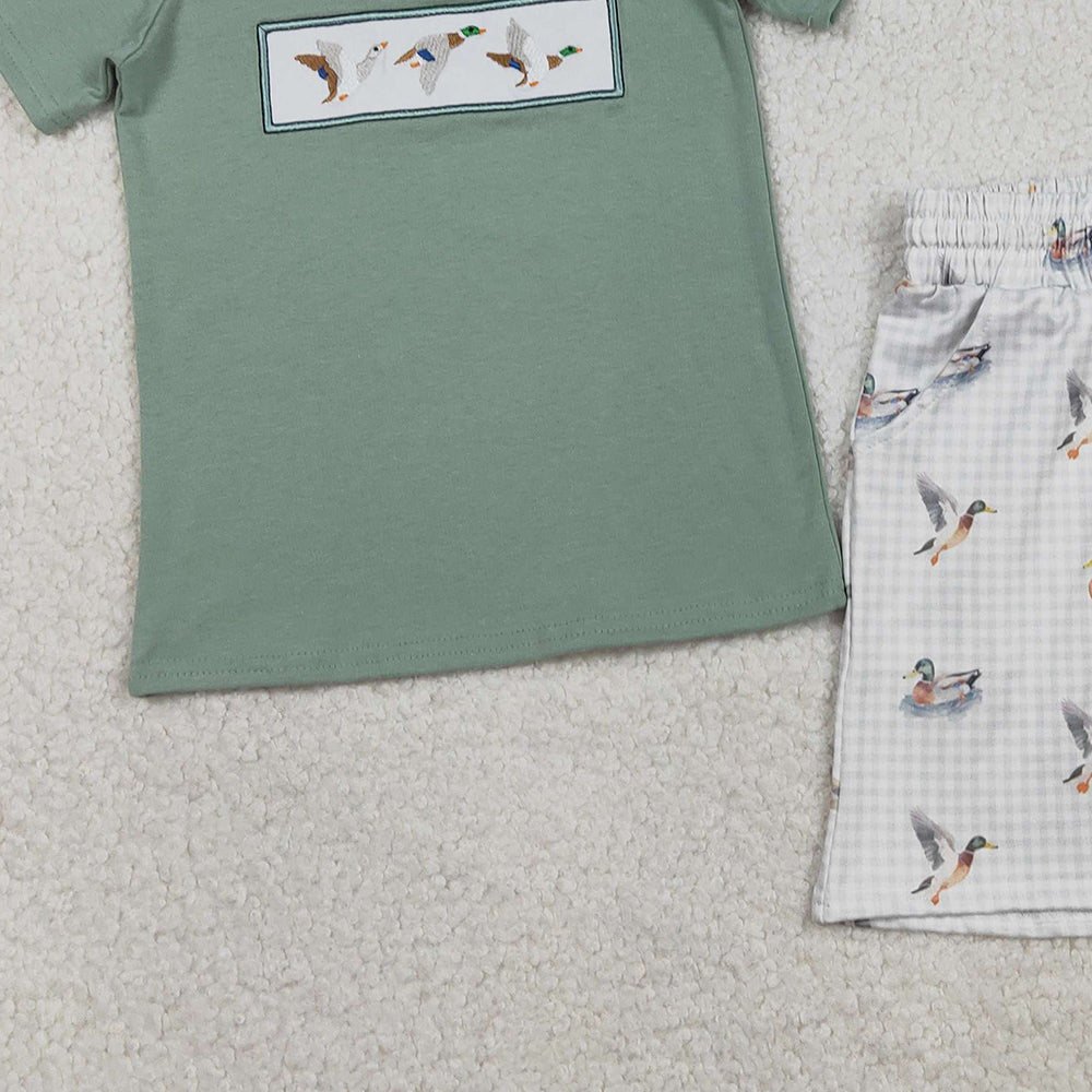 RTS BSSO1639 Embroidery Ducks Baby Boys Top Checked Pockets Short Hunting Clothes Sets