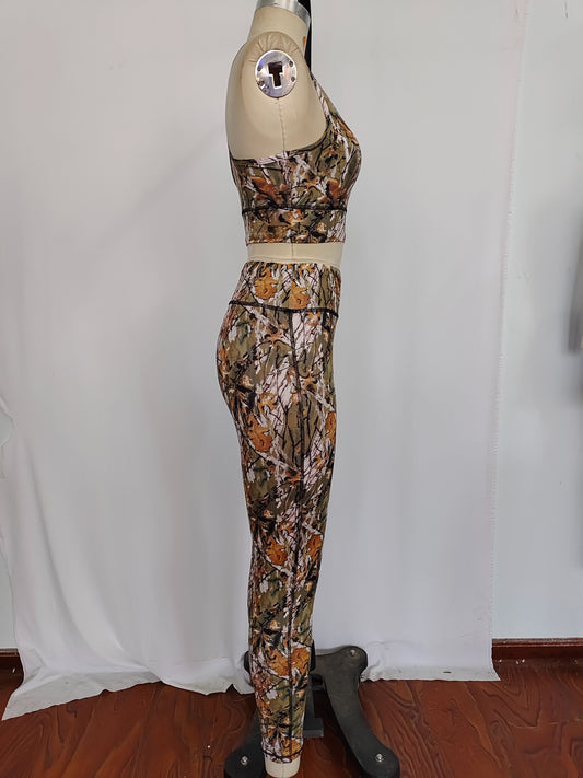 GSPO1460 Adult Women Camo Leaves Vest Top Pants Yogo Sports Clothes Set