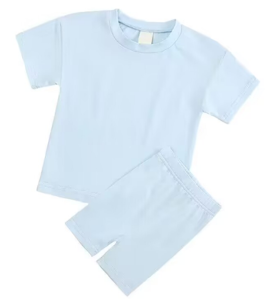Solid color blue short sleeve shorts suit