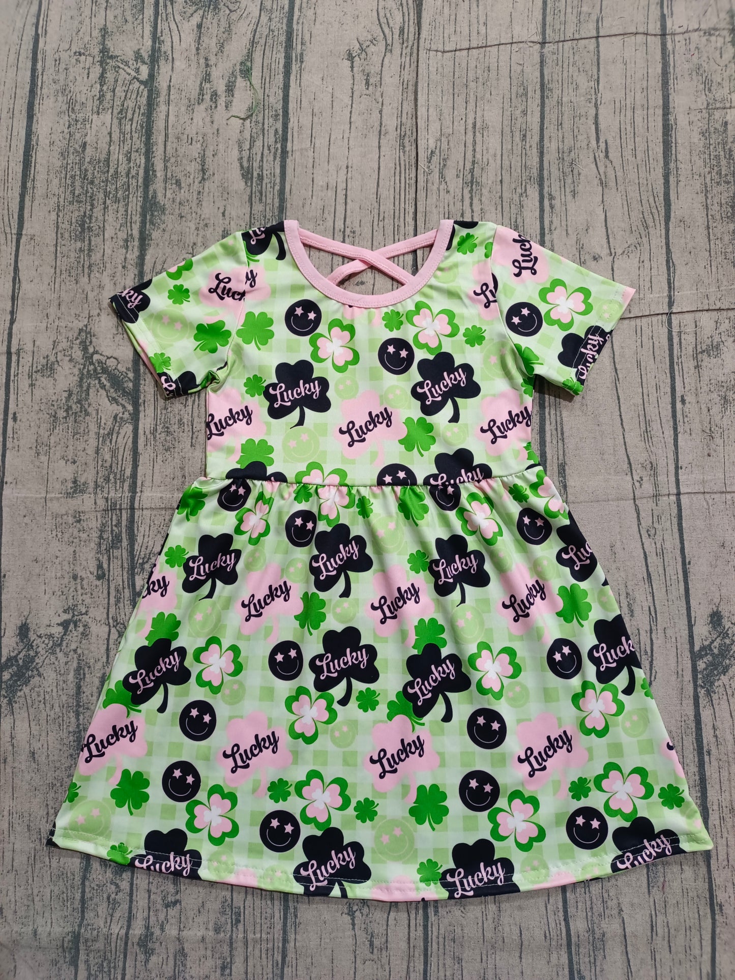 Sample GSD2840 Cute Baby Girls Green Checked Clovers Lucky St Patrick Knee Length Dresses