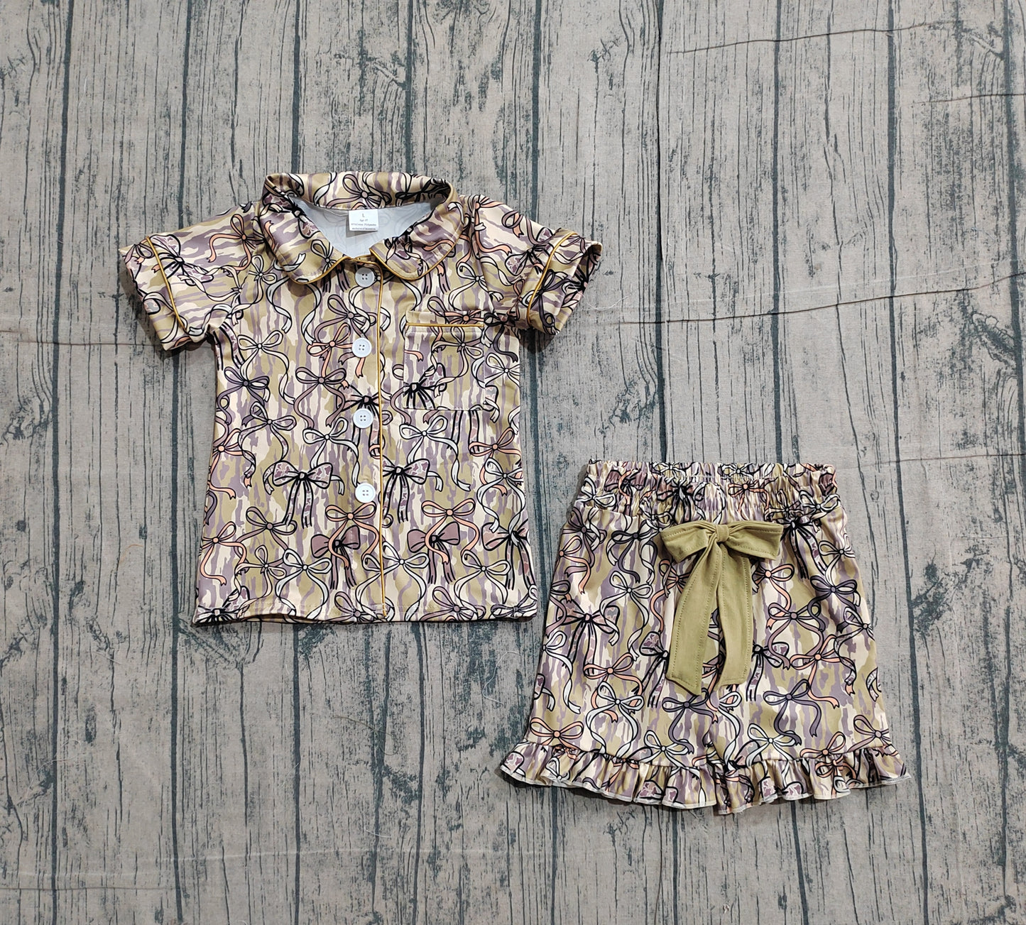 Sample GSSO3126 Cute Baby Girls Southern Olive Camo Button Pocket Top Ruffle Shorts Pajamas Sets