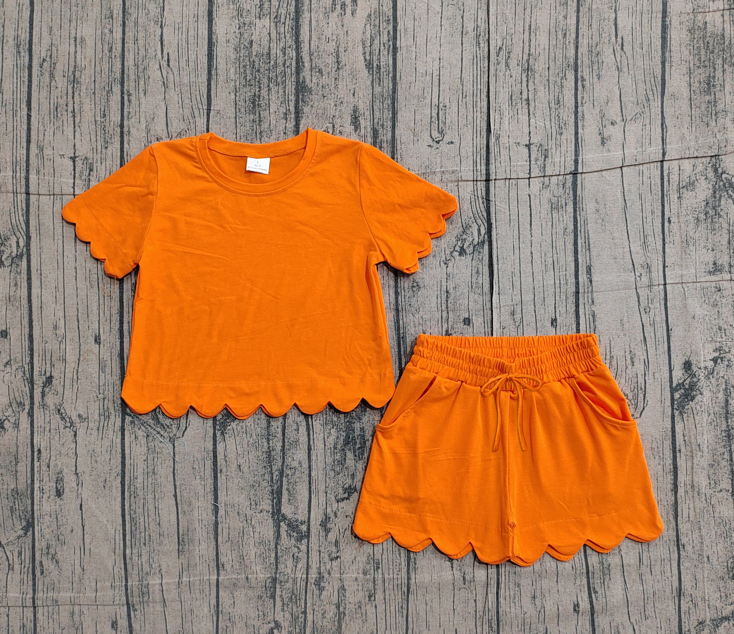 Sample GSSO3178 Cute Baby Girls Short Sleeve Orange Shirts Top Scallop Shorts Clothes Sets