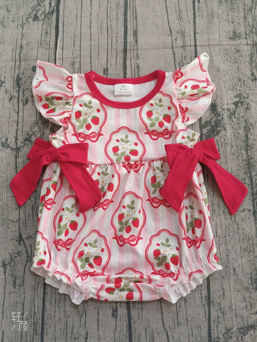 Sample SR3890 Cute Baby Girls Pink Stripe Flowers Strawberry Bows Ruffle Rompers