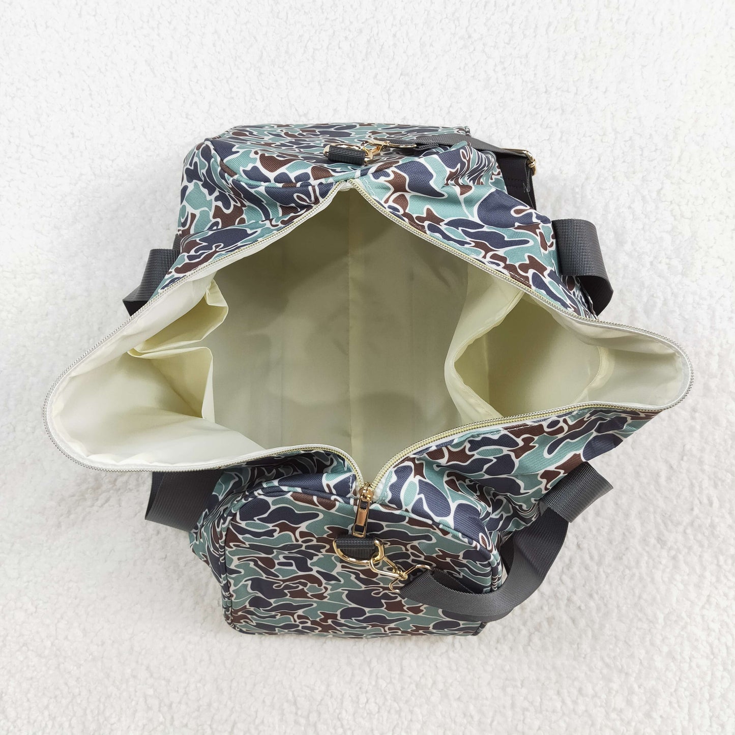 BA0263 Young Adult Bright Green Camo Tree Branches Gym Bags