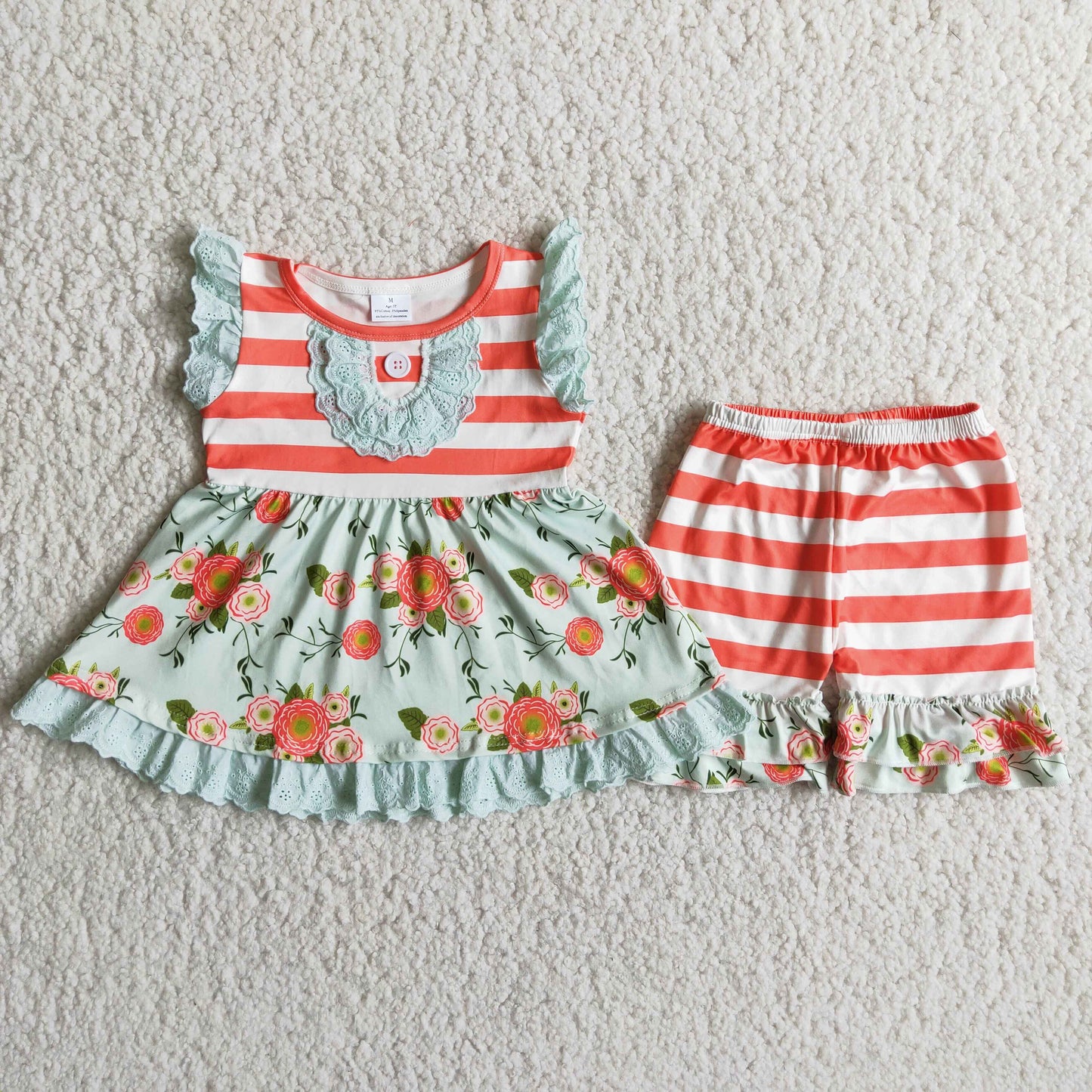 A17-3 Floral Striped Shorts Outfits