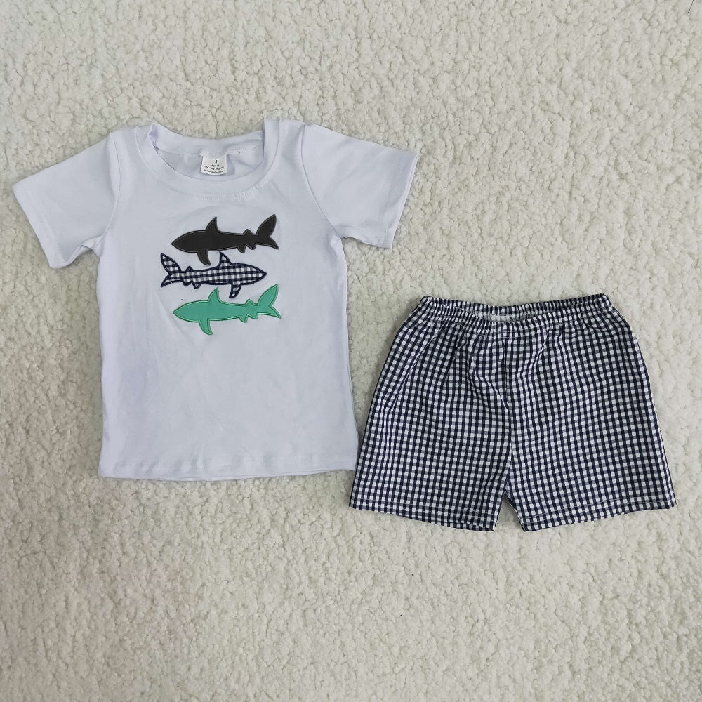 A8-23 Boys Embroidered Shark Shorts Sets
