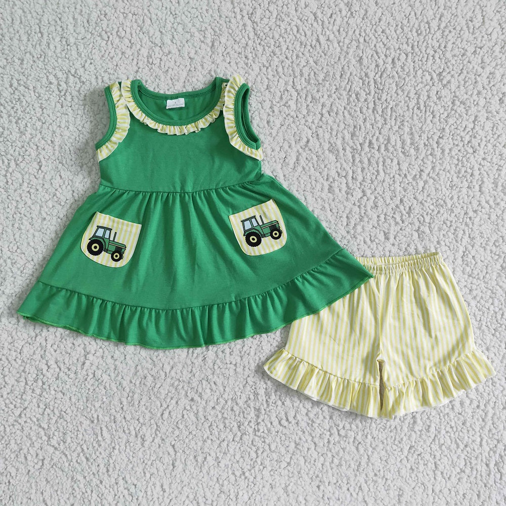 GSSO0097 Girls Tractor Sleeveless Shorts Outfit