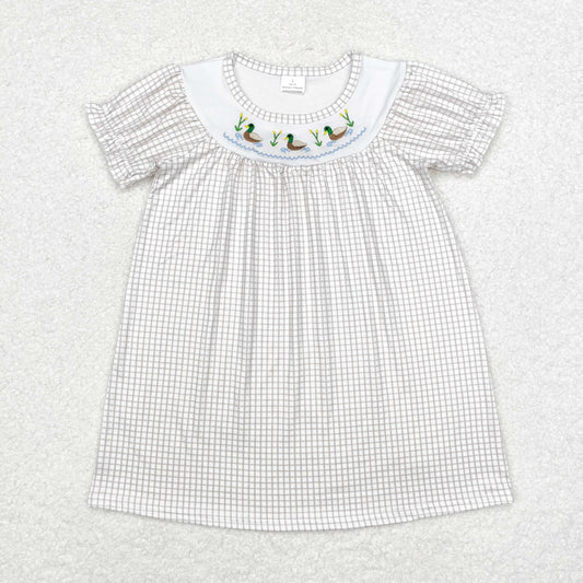 GSD1410 Baby Girls Green Checkered Ducks Short Sleeve Knee Length Dresses