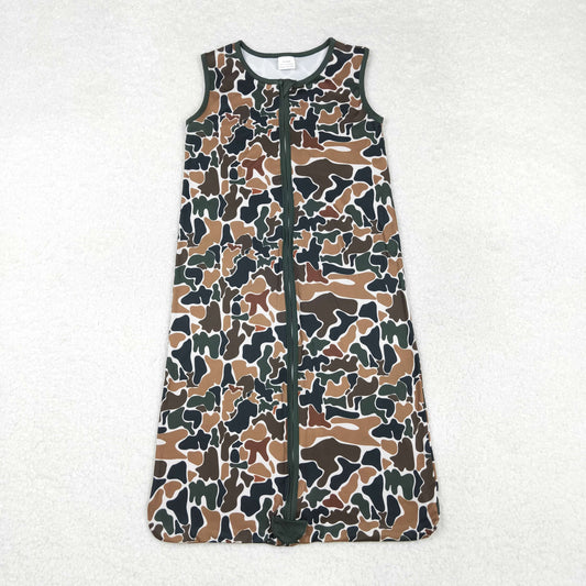 BL0141 Baby Newborn Fall Camo Brown Zip Gowns