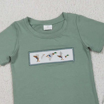 RTS BSSO1639 Embroidery Ducks Baby Boys Top Checked Pockets Short Hunting Clothes Sets