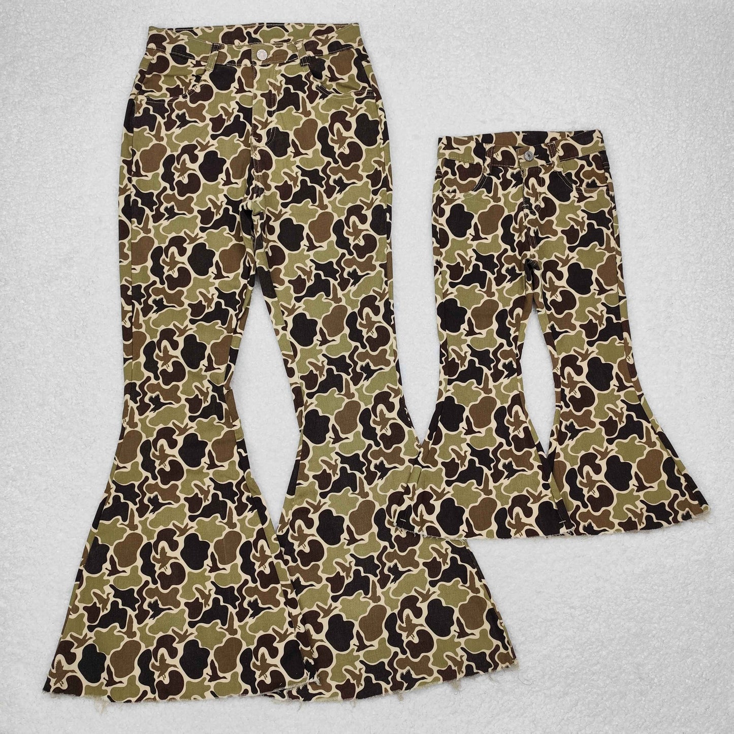 Mommy&Me Girls Camo Duck Fall Bell Flare Denim Pants