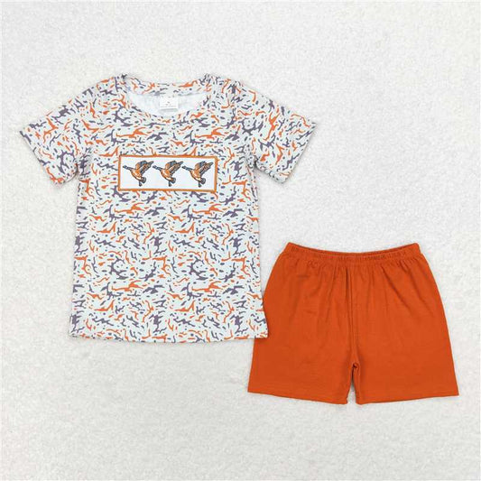 BSSO0952 Embroidered duck camouflage short sleeve brown shorts suit