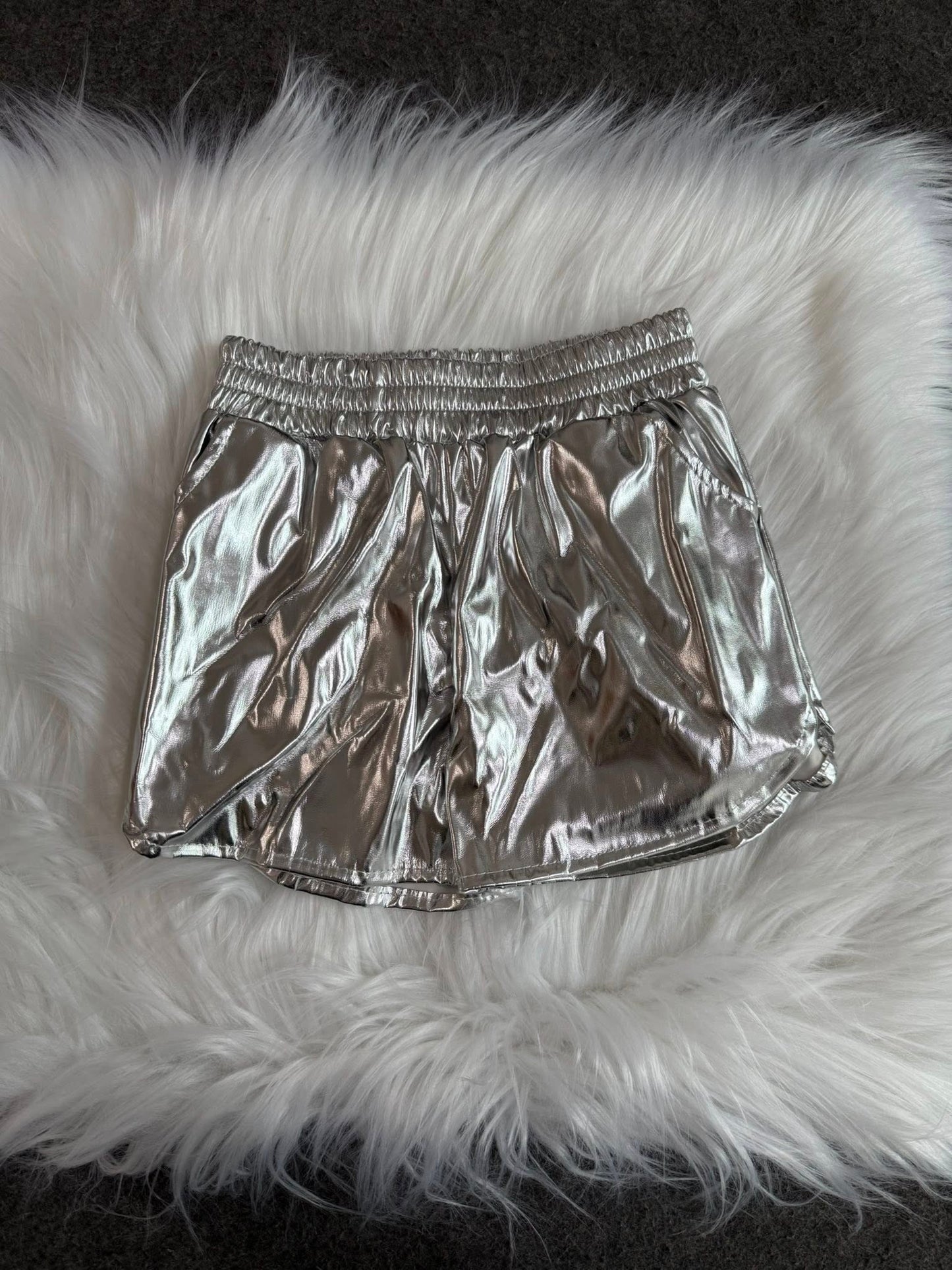 SS0416 Baby Girls Silver Pocket Leather Elastic Bottom Shorts