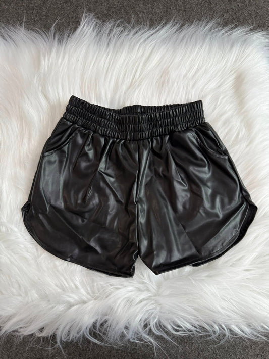 SS0413 Baby Girls Black Pocket Leather Elastic Bottom Shorts