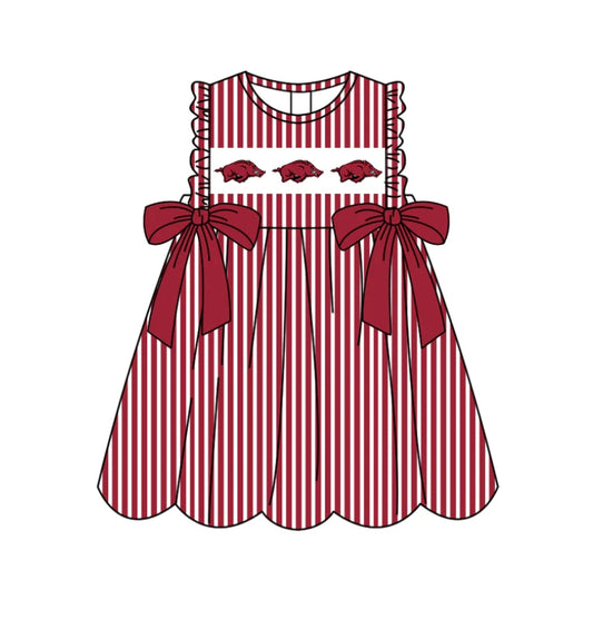 C11.28 Custom Moq 5 Baby Girls Sleeveless Red Stripe Bulls Bows Team Knee Length Dresses
