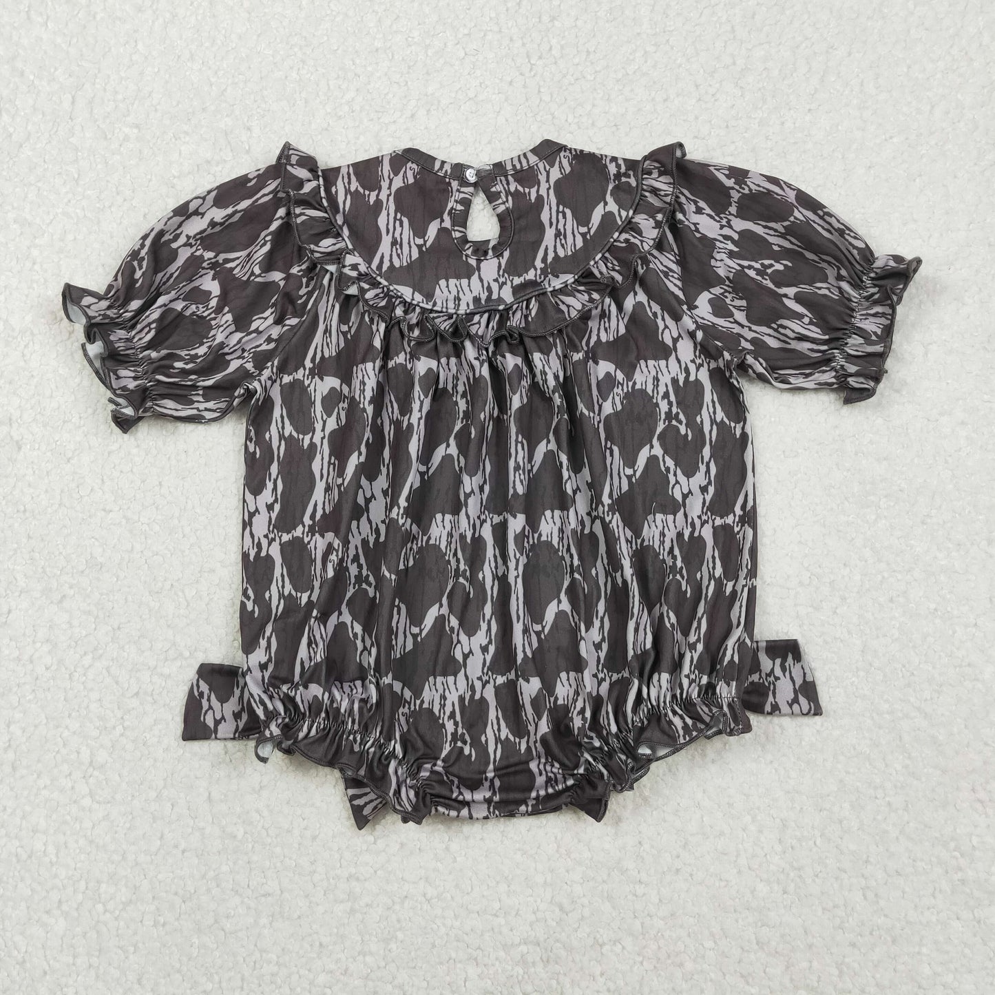 LR2727 Embroidery Baby Girls Gray Camo Mamas Bestie Bows Western Ruffle Romper C11.11