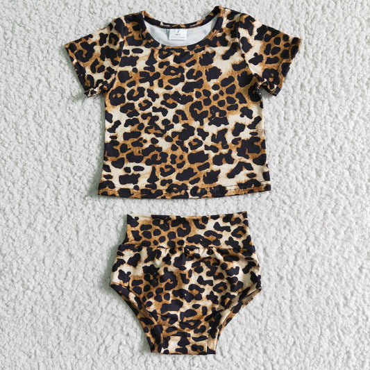 B3-12 Short leopard print top thong suit