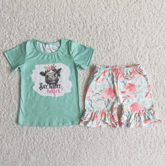 C4-16 cattle head green short-sleeved flower shorts suit