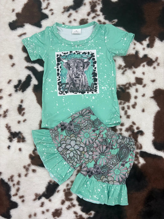 GSSO0066 Baby girls cow leopard summer shorts set