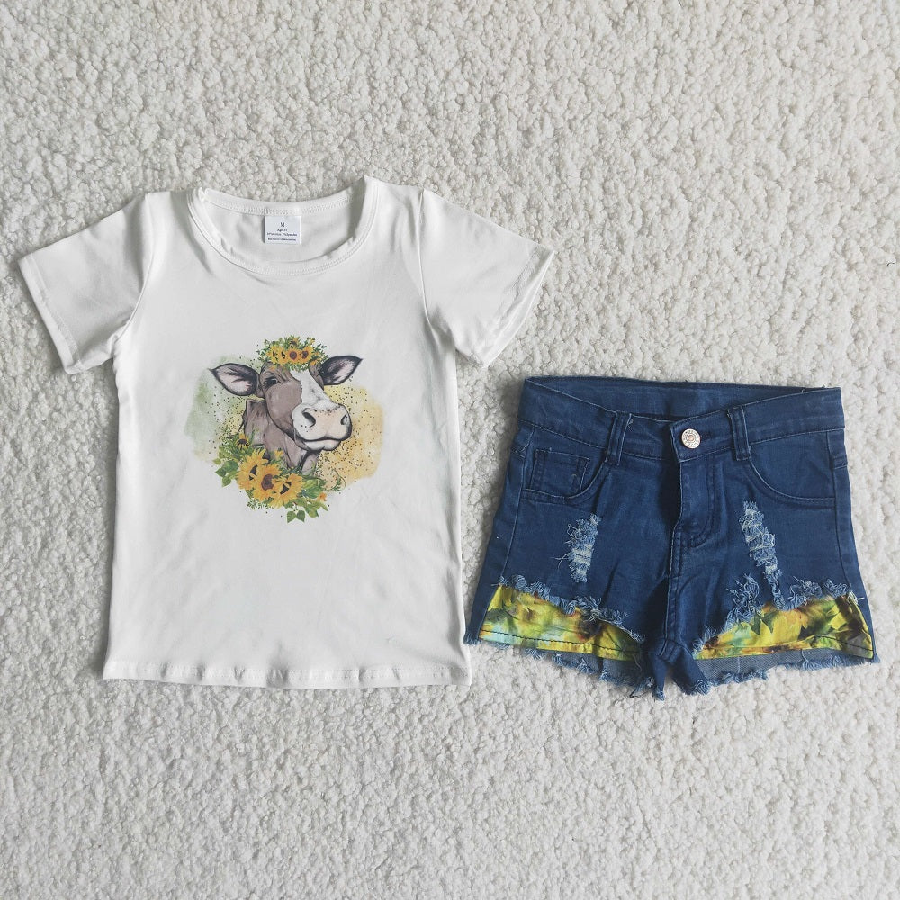 C7-3 Girls Sunflower Cow Denim Shorts Outfit