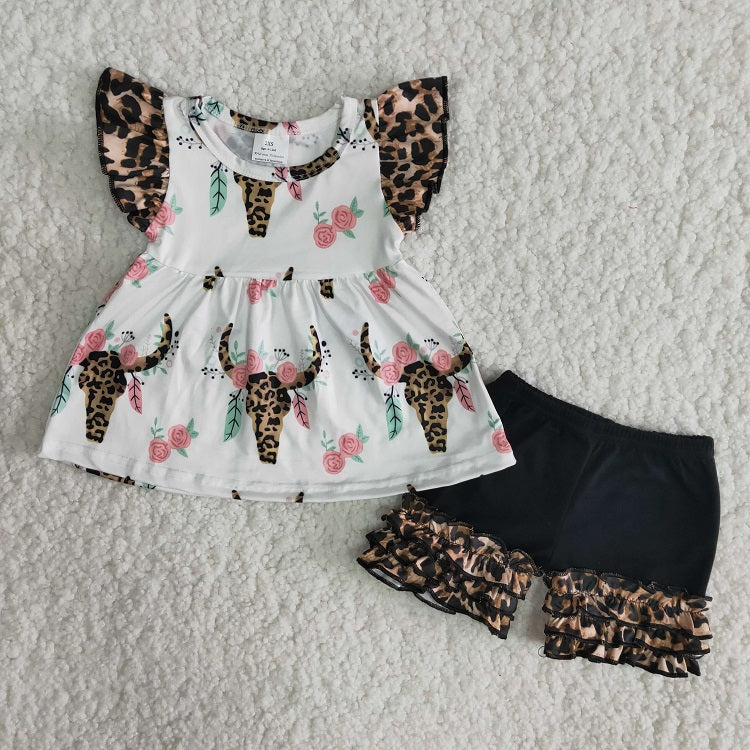A18-1 Girls Leopard Cow Shorts Outfit
