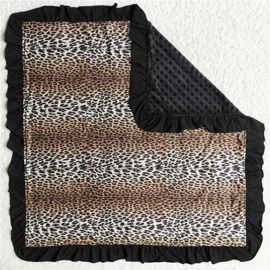 6 B11-16-74-83cm Blankets Leopard Black Ruffle