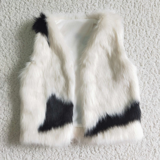 6 A21-13 Girl White Black Faux Fur Vest