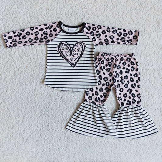 6 A30-15 Valentine Leopard Heart Girls Striped Bell Outfits